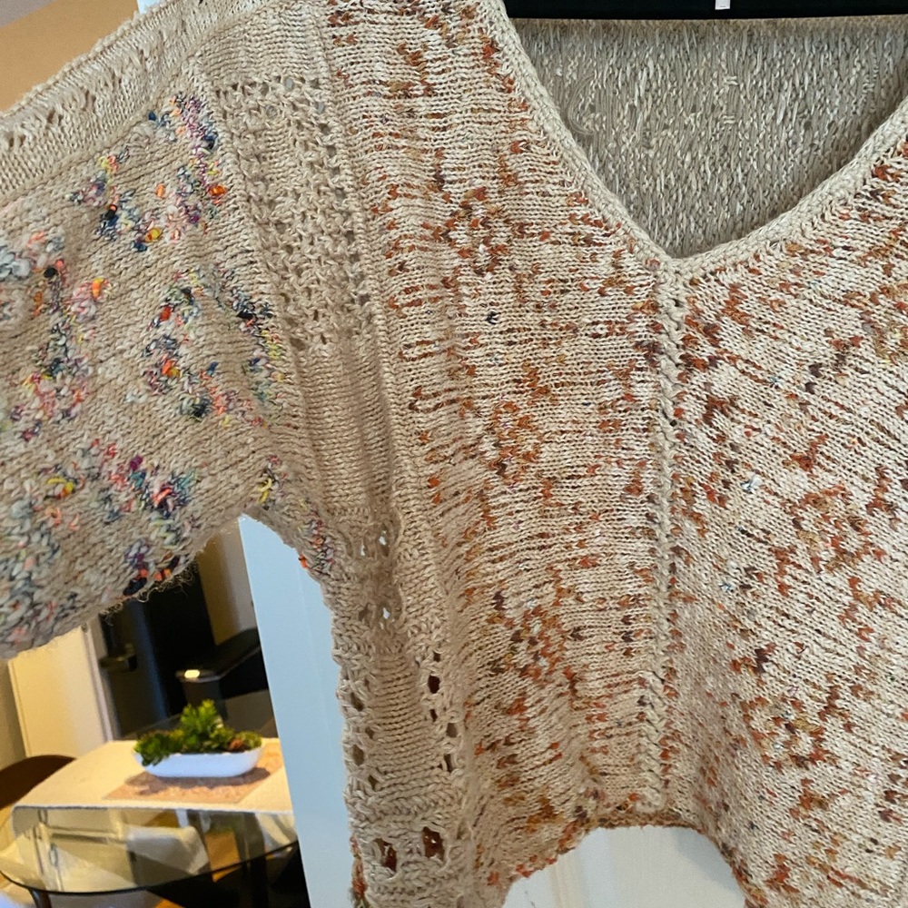 Only worn one, excellent condition, super soft and snuggly Free People sweater!